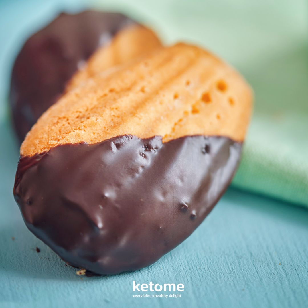 Keto Madeleine Cookies – Chocolate-Dipped Indulgence