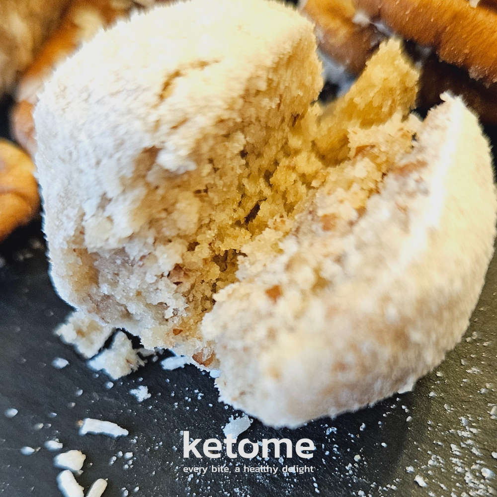 Keto Coconut Flakes & Pecan Bites