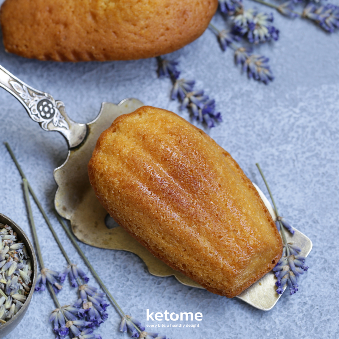 Keto Madeleine Cookies