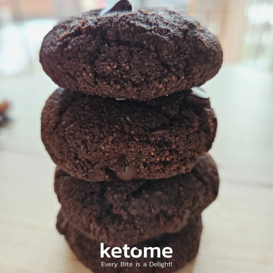 Nutritional facts for keto chocolate cookies, sugar-free, gluten-free, 2g net carbs per cookie
