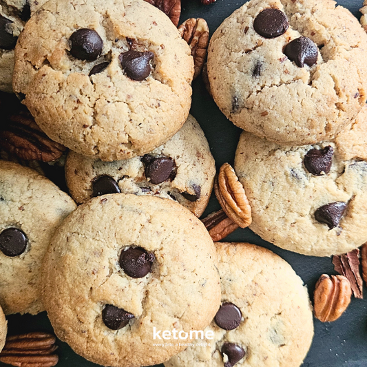 Keto Pecan Chocolate Chip Cookies – Low-Carb, Sugar-Free & Gluten-Free | 2g Net Carbs | 6 Cookies