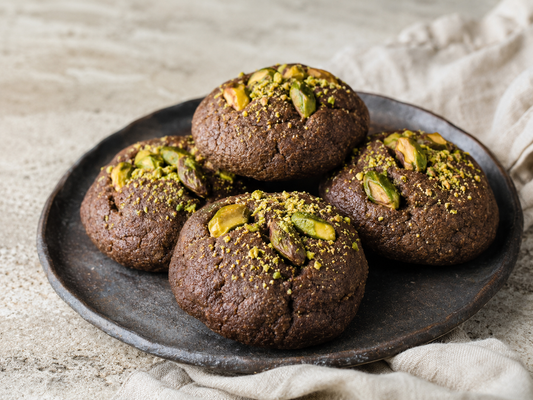  Discover Keto Desserts Featuring Irresistible Dubai-Style Pistachio & Hazelnut Cookies