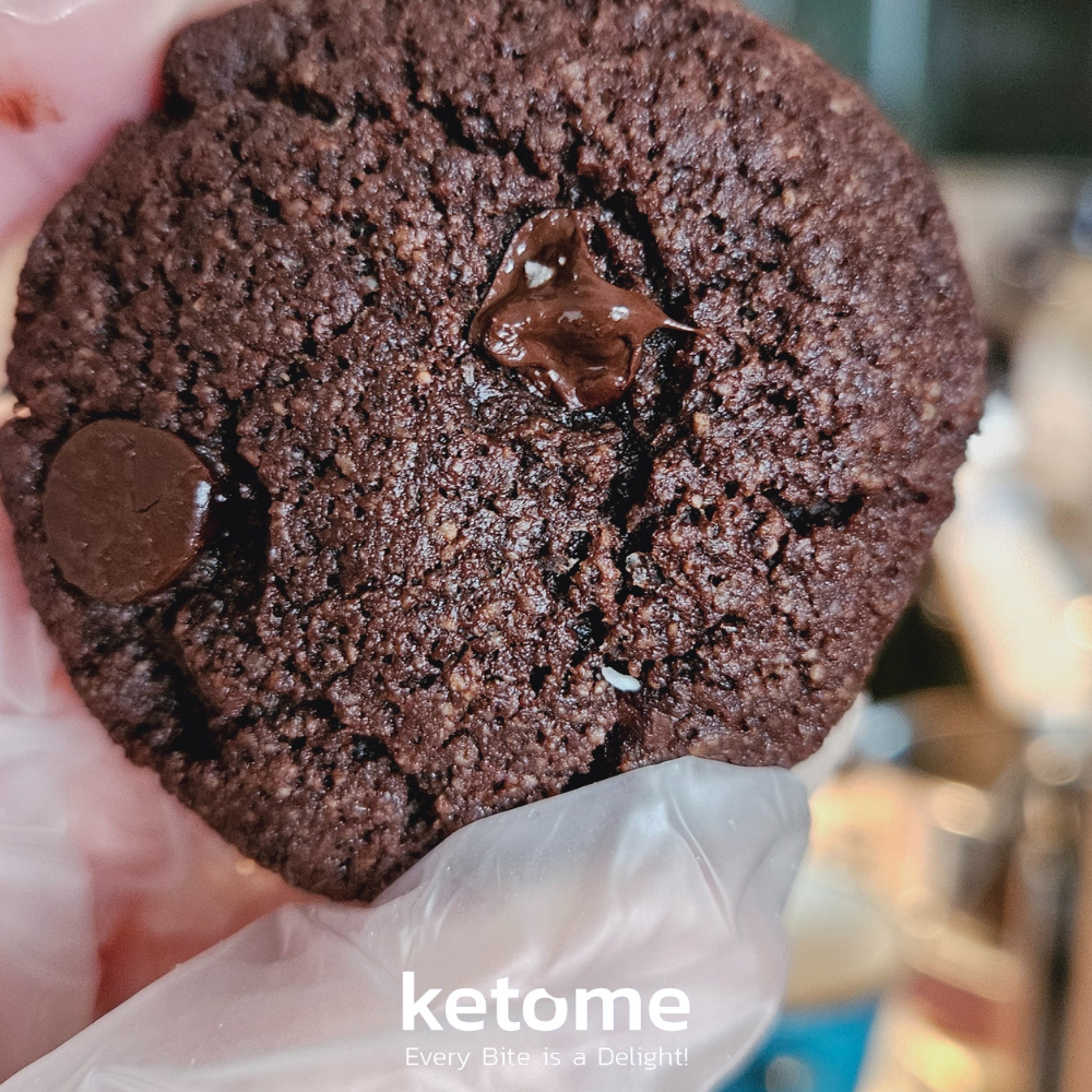 KETO CHOCOLATE Homemade Cookies - Low-Carb, Sugar-Free & Gluten-Free