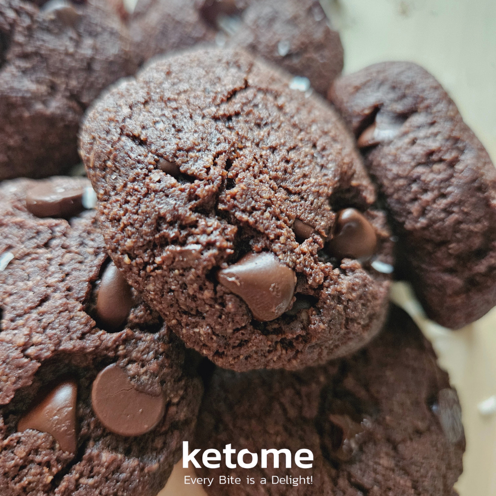 Biscuits faits maison KETO CHOCOLATE - Faible teneur en glucides, sans sucre et sans gluten