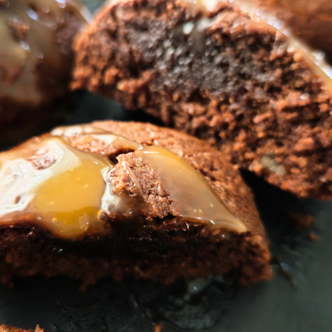 Biscuits protéinés au chocolat et caramel compatibles GLP-1 et céto – 10 g de protéines, sans gluten